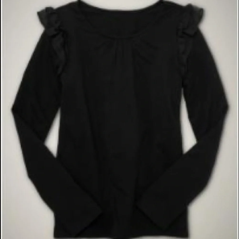 Gap ruffle tee